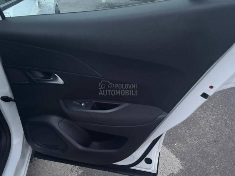 Peugeot 2008 1,2 88000