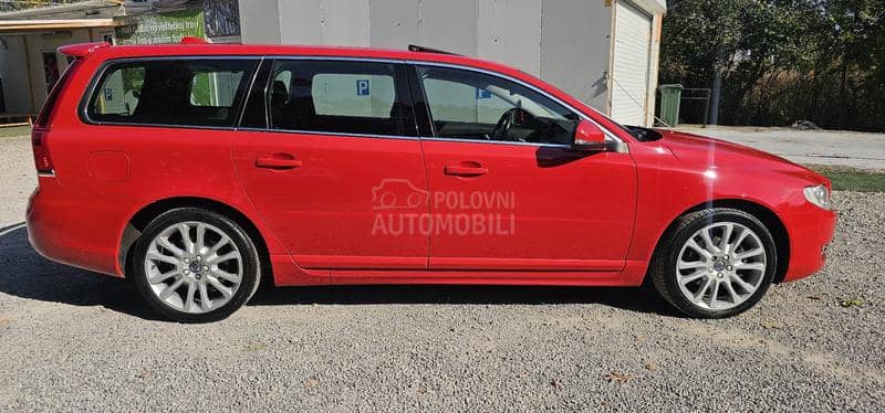 Volvo V70 D2 , R-designe look
