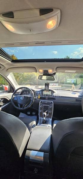 Volvo V70 D2 , R-designe look