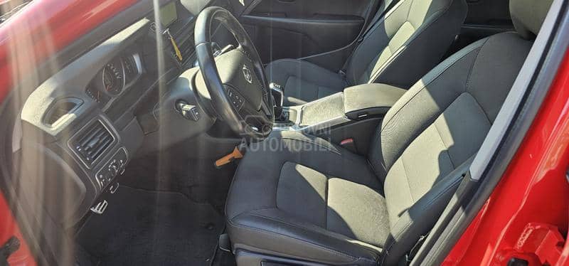 Volvo V70 D2 , R-designe look