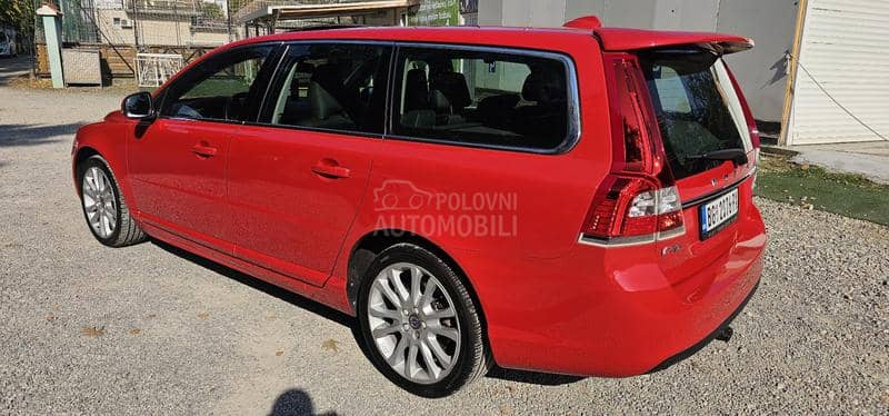 Volvo V70 D2 , R-designe look