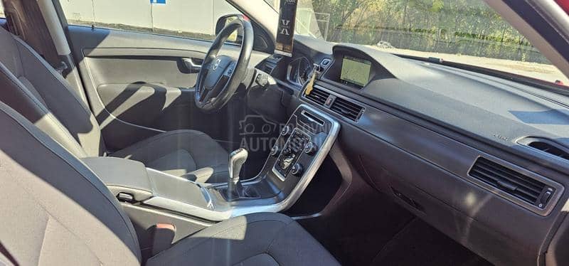 Volvo V70 D2 , R-designe look