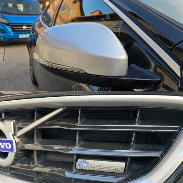 Volvo V40 2.0 D4//F-ULL// Volvo V40 2.0 D4//F-ULL//