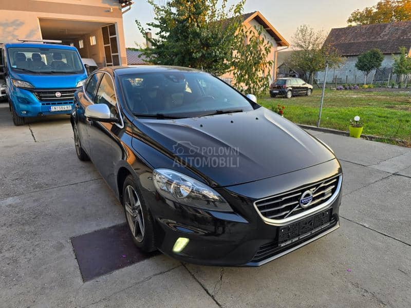 Volvo V40 2.0 D4//F-ULL// Volvo V40 2.0 D4//F-ULL//