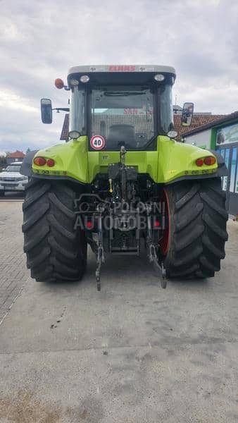 Claas Arion 540
