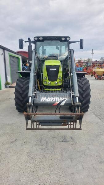 Claas Arion 540