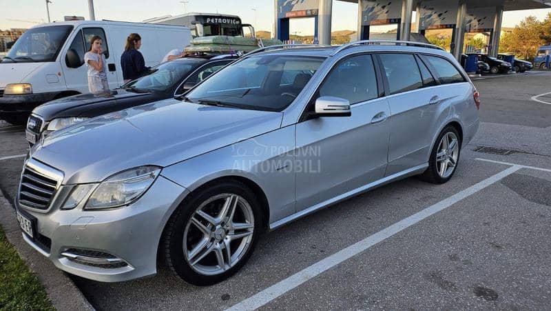 Mercedes Benz E 220 CDI