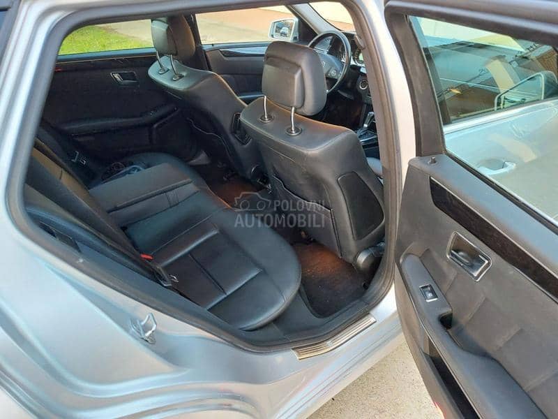 Mercedes Benz E 220 CDI