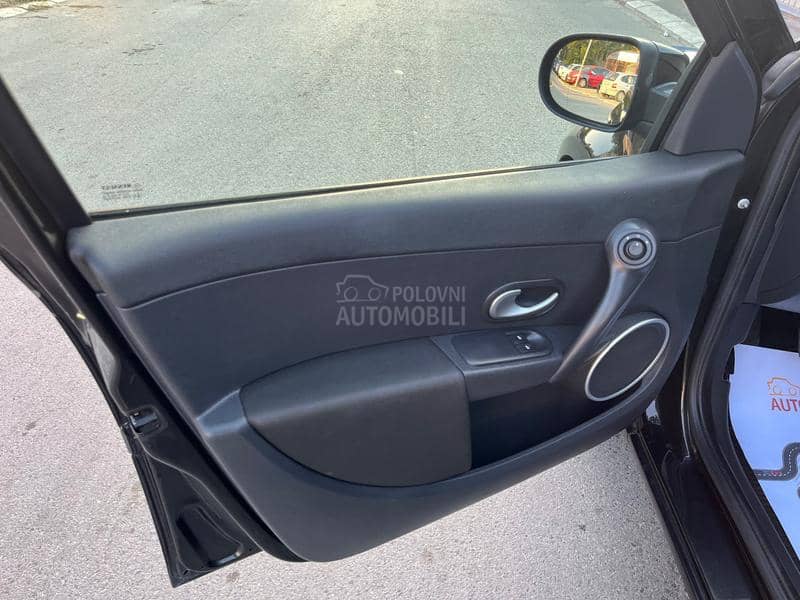 Renault Clio 1.2 16v