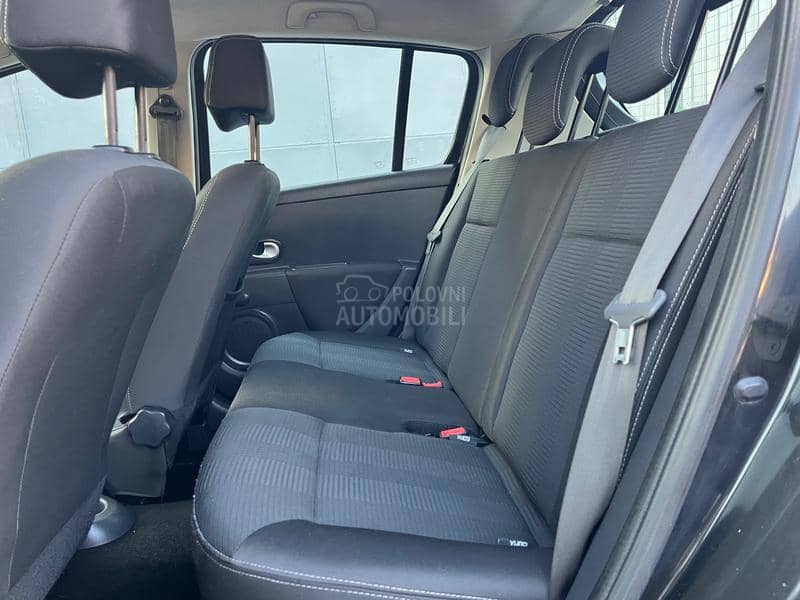 Renault Clio 1.2 16v