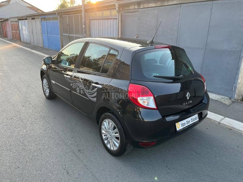 Renault Clio 1.2 16v