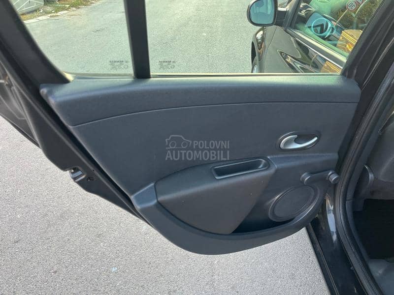 Renault Clio 1.2 16v