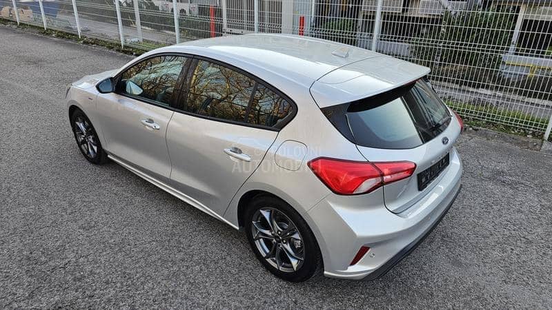 Ford Focus 1.5d 120 ST- LINE