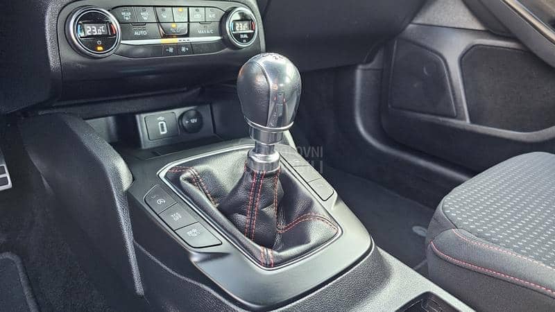 Ford Focus 1.5d 120 ST- LINE