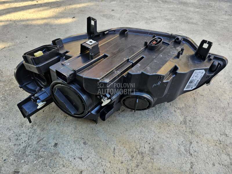 far desni xenon praćenje