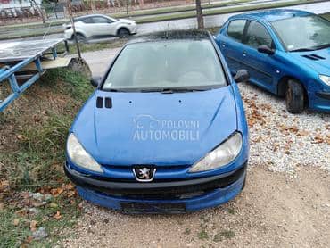 Delovi za Peugeot 206 1,1 i 2002. god.