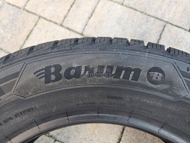 Barum 215/60 R16 Zimska