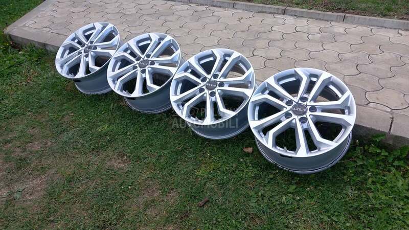 Aluminijumske felne  17" 5 x 114.3