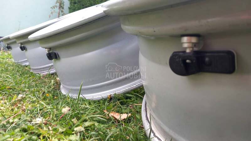 Aluminijumske felne  17" 5 x 114.3
