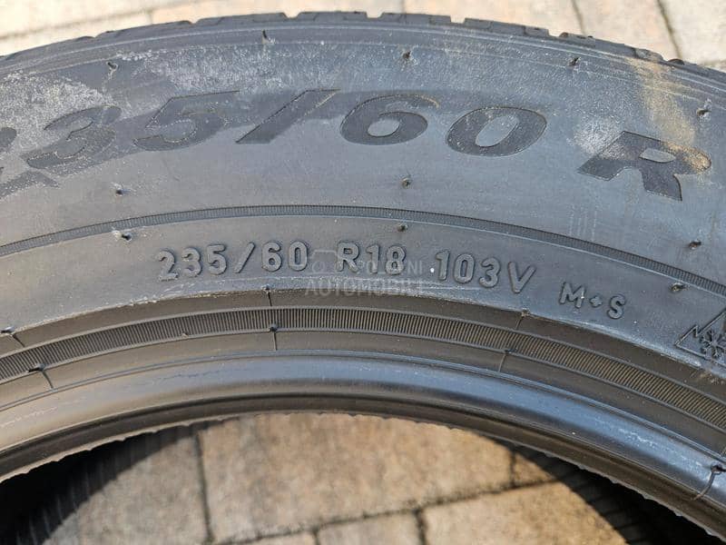 Pirelli 235/60 R18 Zimska