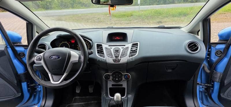Ford Fiesta 1.4b tng Ford Fiesta 1.4b tng