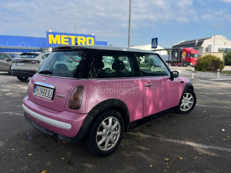 MINI Cooper 