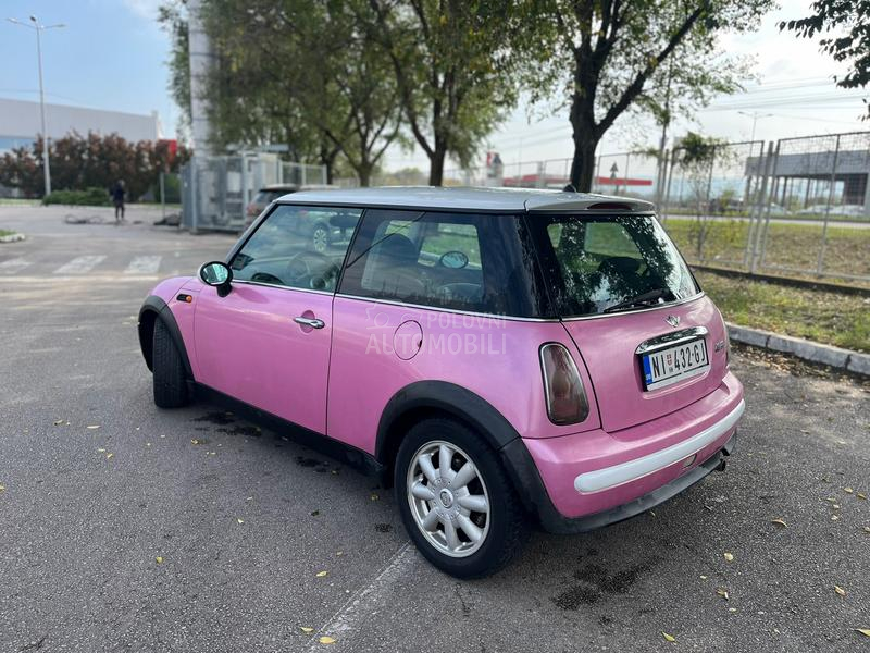 MINI Cooper 