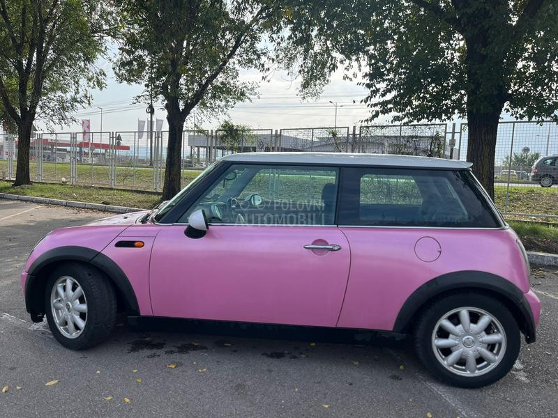 MINI Cooper 