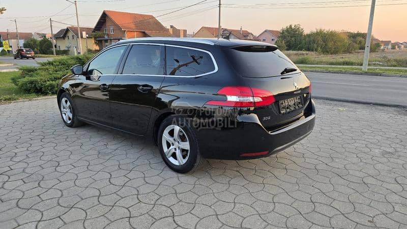 Peugeot 308 1.6 eHDI PANO