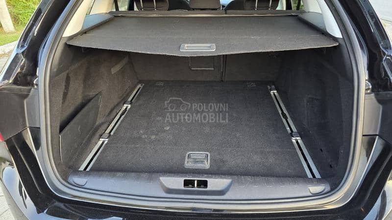 Peugeot 308 1.6 eHDI PANO