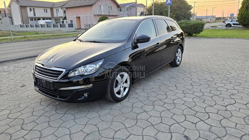Peugeot 308 1.6 eHDI PANO