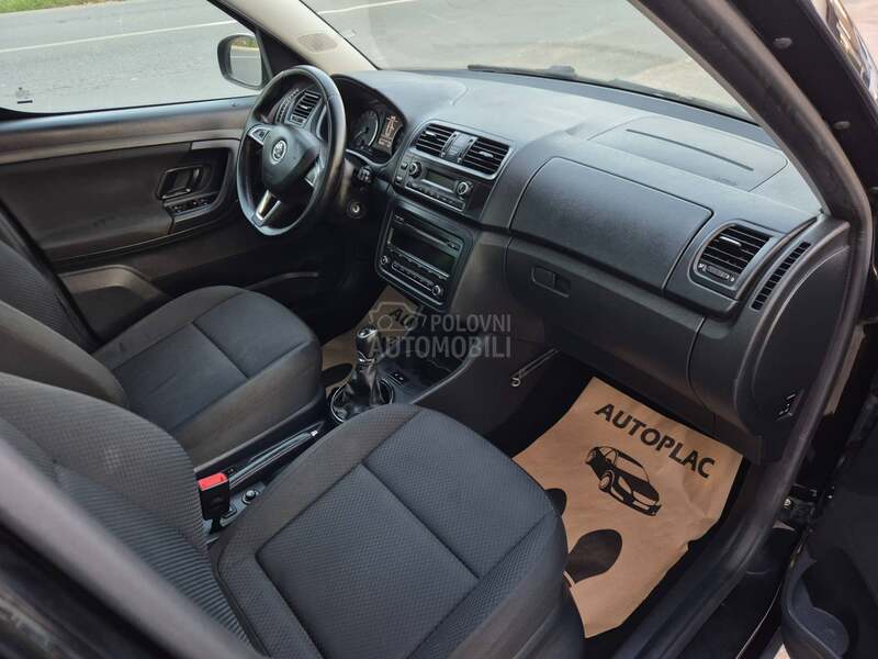 Škoda Roomster 1.6TDI C.r.o.s.s