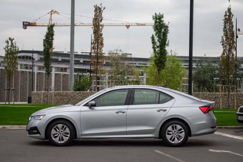 Škoda Octavia 2.0 Ambition srb