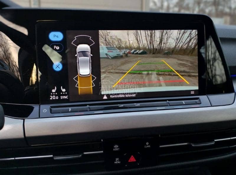 Volkswagen Golf 8 1.5 k a o N O V