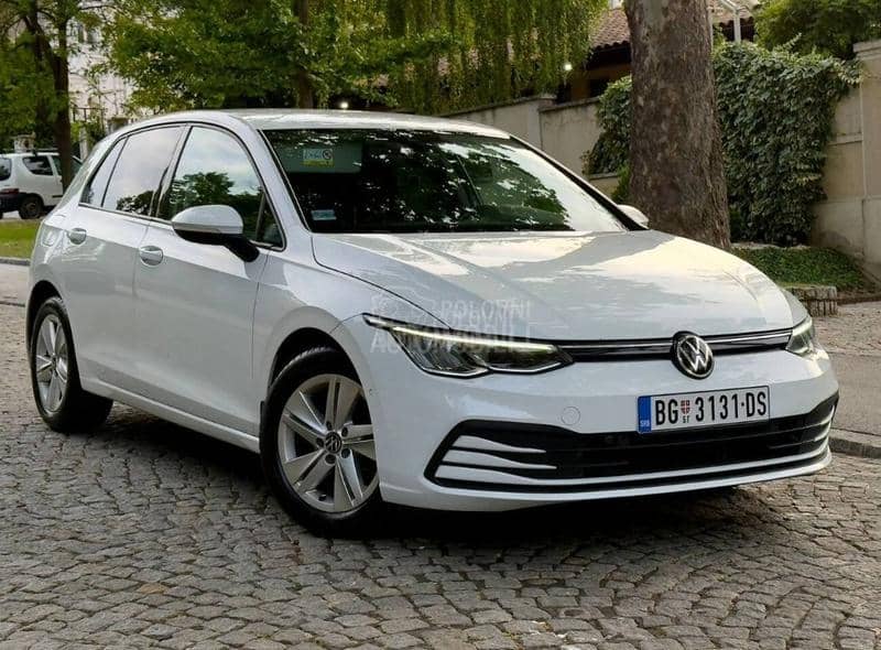 Volkswagen Golf 8 1.5 k a o N O V