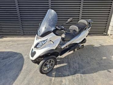 Piaggio MP3 LT B kategorija