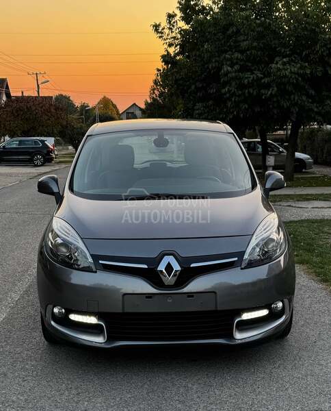 Renault Scenic 1.5 DCI DYNAMIQUE