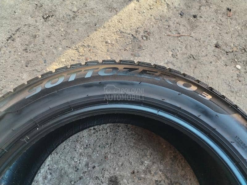 Pirelli 215/55 R17 Zimska