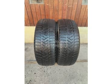 Pirelli 215/55 R17 Zimska