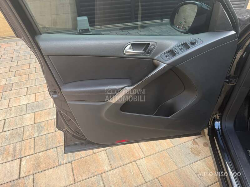 Volkswagen Tiguan 2,0 TSI 4x4