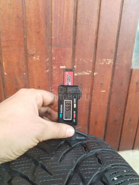 Nokian 225/65 R17 Zimska