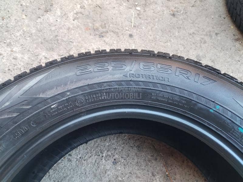 Nokian 225/65 R17 Zimska