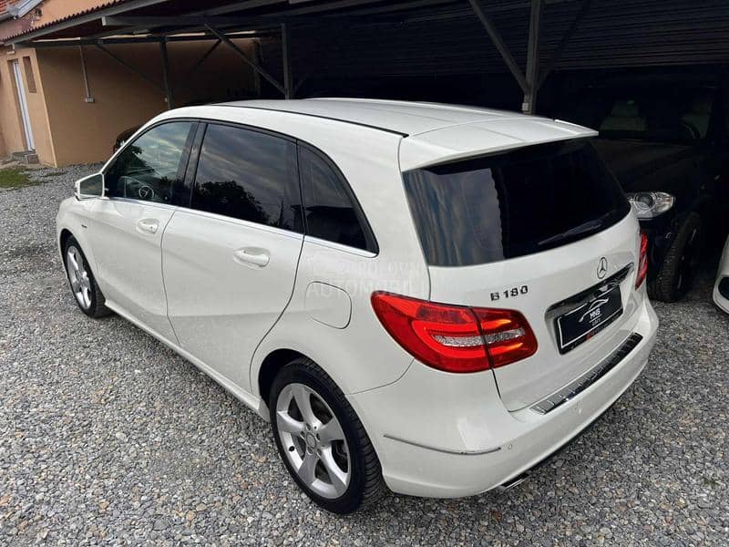 Mercedes Benz B 180 CDI/Aut7G/Led Mercedes Benz B 180 CDI/Aut7G/Led