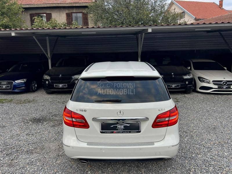 Mercedes Benz B 180 CDI/Aut7G/Led Mercedes Benz B 180 CDI/Aut7G/Led