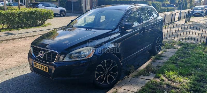 Volvo XC60 2.0 drivE.