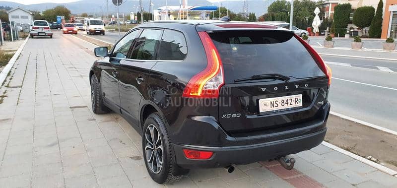 Volvo XC60 2.0 drivE.