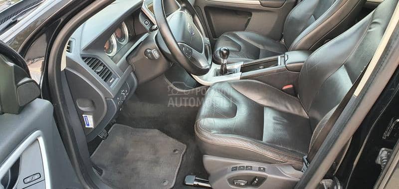 Volvo XC60 2.0 drivE.