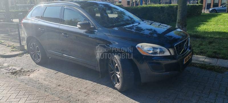 Volvo XC60 2.0 drivE.