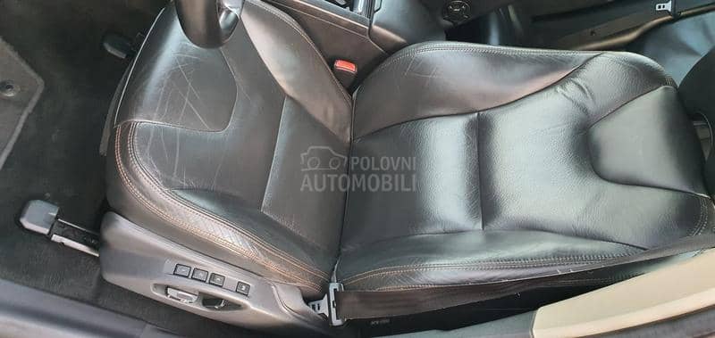 Volvo XC60 2.0 drivE.