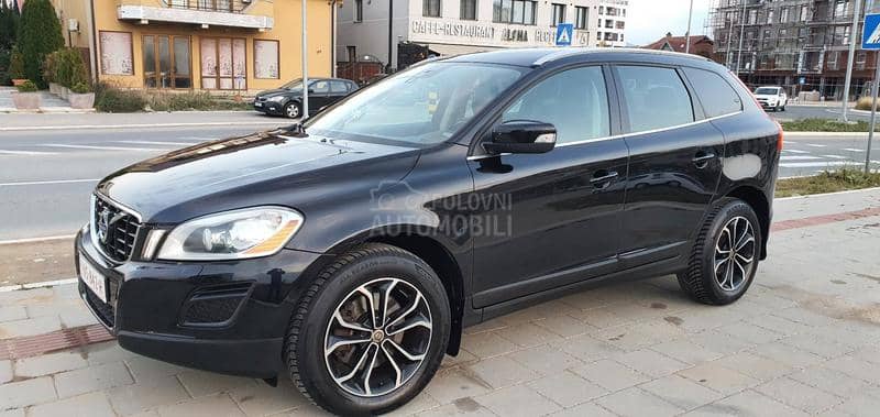 Volvo XC60 2.0 drivE.
